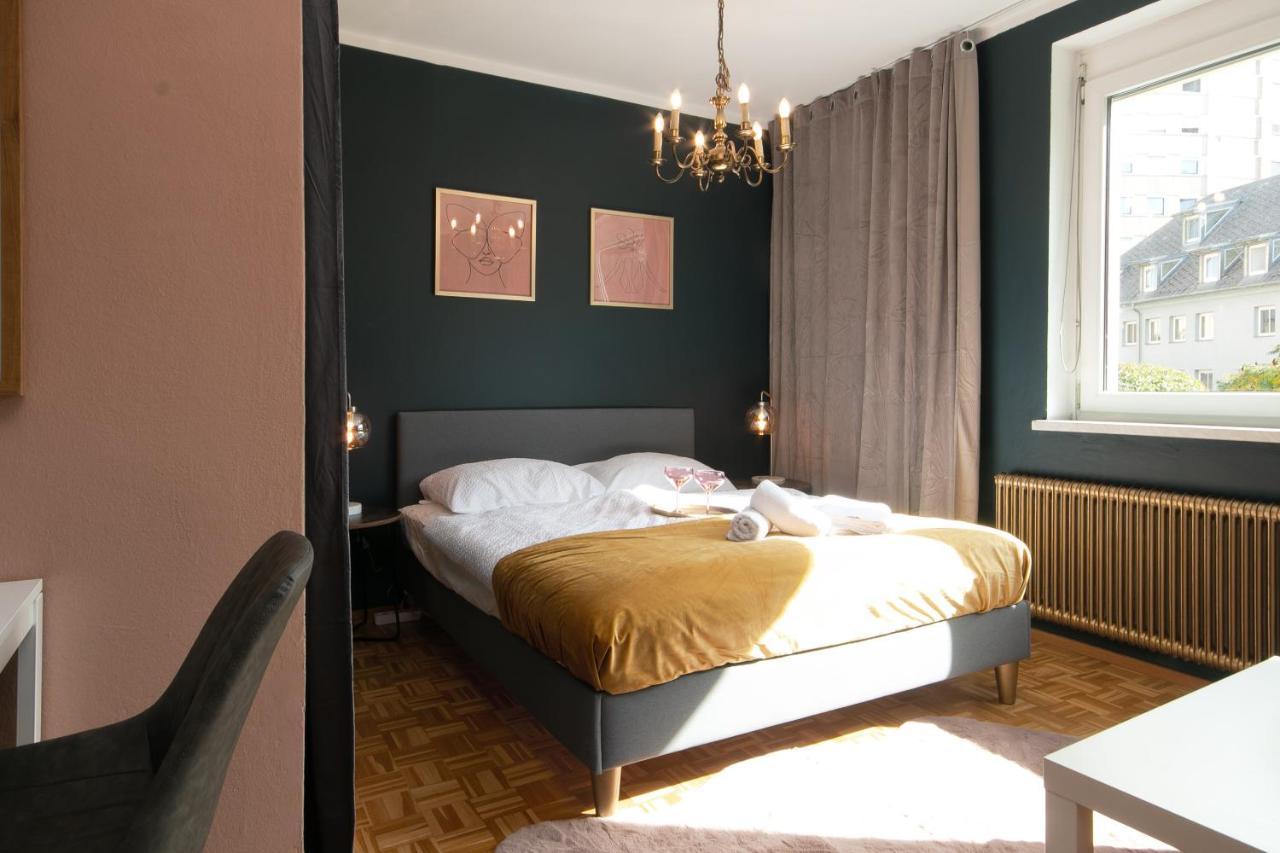 Schickes Boutique-Apartment, Zentral In Messe-& Bahnhofsnaehe, Sehr Ruhig & Gratis Parkplatz - Happystay Klagenfurt am Woerthersee Buitenkant foto